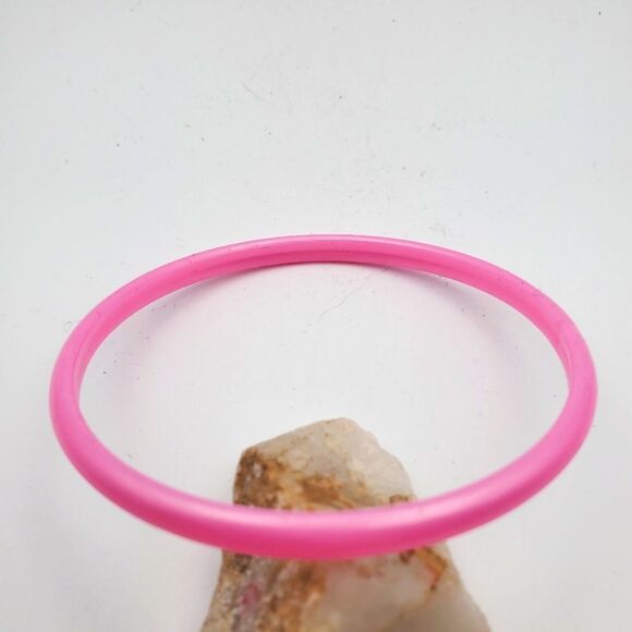 Barbie‎ core pink bracelet - Picture 1 of 2